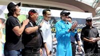 Raut bahagia para cast kala menyapa para fans.
