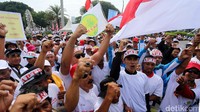 Biaya produksi yang tinggi disebabkan pula karena tingkat rendemen yang rendah dari pabrik-pabrik gula BUMN. Di sisi lain, Kementerian Perdagangan menetapkan harga acuan gula petani atau HPP Rp 9.100/kg.