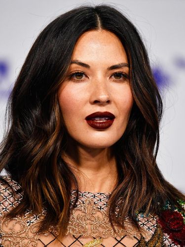  Foto: 10 Selebriti Tampil Cantik dengan Makeup Terbaik di MTV VMA 2017