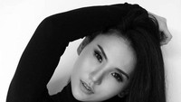Di perusahaan jalan tol tersebut, wanita yang biasa disapa Fifi ini bukanlah orang baru. Ia pernah menjabat sebagai Komisaris Independen Perseroan sejak 2012-2014.