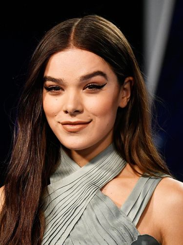  Foto: 10 Selebriti Tampil Cantik dengan Makeup Terbaik di MTV VMA 2017