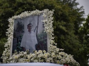 1 Remaja Tewas, Ratusan Orang Protes Kebijakan Antinarkoba Duterte