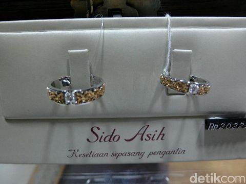 Ini Kisaran Harga Kalau Mau Pakai Cincin Kawin Karya Desainer Anne Avantie