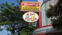 Setelah berbisnis selama 38 tahun, lokasi asli Wendys di Columbus, Ohio ditutup pada tanggal 2 maret 2007 karena penjualannya yang kurang.