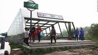 Tujuan dibuatnya stasiun antah berantah ini adalah menghubungkan daerah sub-urban dari Caijiagang dengan pusat kota di Chongqing (CNN Travel)