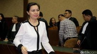 Sekretaris Basuki Hariman tersebut divonis 5 tahun penjara.