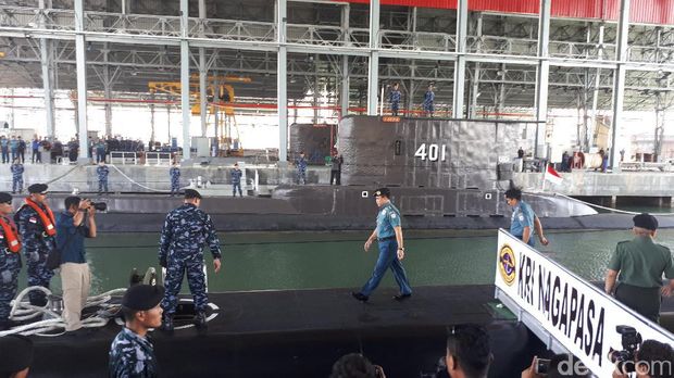 Ini Dia Penampakan Kapal Selam KRI Nagapasa 403