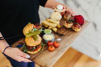 Agar Lebih Maskulin, Kafe Ini Buat 'Guy Tea' untuk Pria yang Mau Nikmati 'High Tea'