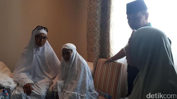 Baiq Mariah dan tetangganya Rahmi