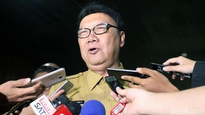 Mendagri Bahas Penambahan Otonomi Daerah