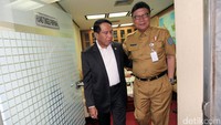 Daerah otonomi baru juga akan kesulitan dalam mempersiapkan Pemilu dalam waktu dekat.