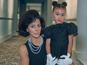 Kim Kardashian Juragan Kosmetik, Kanye West Larang Anak Berias