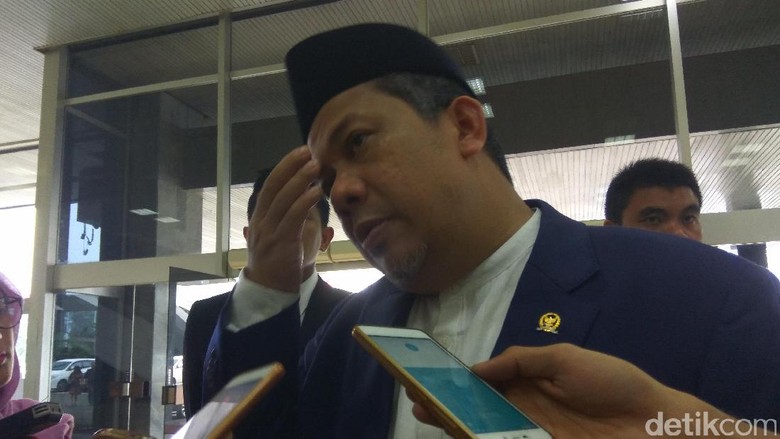 Minta Presiden PKS Mundur, Fahri Hamzah Dituding Ngawur Minta Presiden PKS Mundur, Fahri Hamzah Dituding Ngawur