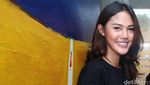 Si Petualang Cantik Della Dartyan