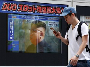 Luncurkan Rudal Melintasi Jepang, Korut Punya Pesan Untuk Trump
