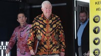 Presiden menyetujui berdasarkan UU Minerba ada perpanjangan maksimum 2 x 10 tahun yang persyaratannya ditulis dalam IUPK. Perpanjangan bisa diajukan sejak sekarang. Kalau dipenuhi bisa diperpanjang. Pihak Freeport pun setuju.  
