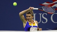 Simona Halep memberikan perlawanan. Mandatory Credit: Geoff Burke-USA TODAY Sports.