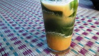  Cincau hijau yang diberi serutan es dan gula merah. Segaaar! Harganya juga murah meriah biasanya hanya Rp 3.000 hingga Rp 5.000-an.Foto: Istimewa