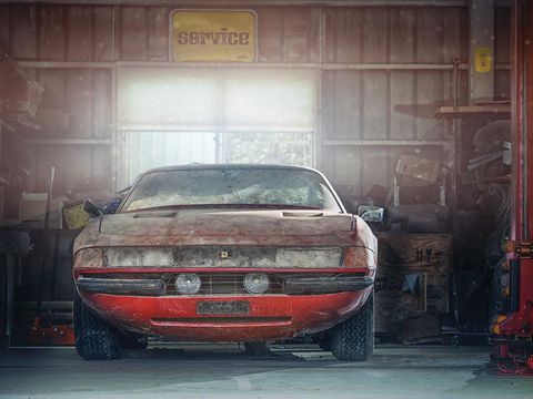 Ferrari Ini Disimpan Hingga Lusuh di Gudang
