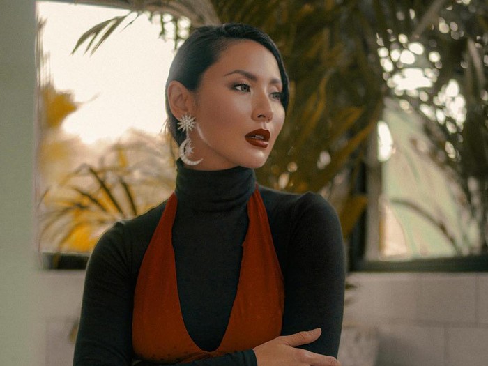 Fitria Yusuf Fitria Yusuf menikah.
