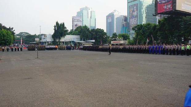 Kapolda  meminta seluruh anggotanya untuk fokus mengawal pergerakan masyarakat dalam libur panjang Idul Adha ini. 