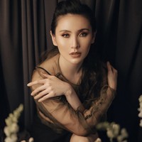 Fitria Yusuf kini jadi perbincangan netizen. Fashionista cantik ini diketahui menjabat sebagai Wadirut PT Citra Marga Nusaphala Persada. Salah satu raksasa jalan tol di tanah air. Yuk, kenal lebih dekat sosok Fitria Yusuf berdasarkan wawancara bersama Wolipop, beberapa waktu lalu. Foto: Instagram