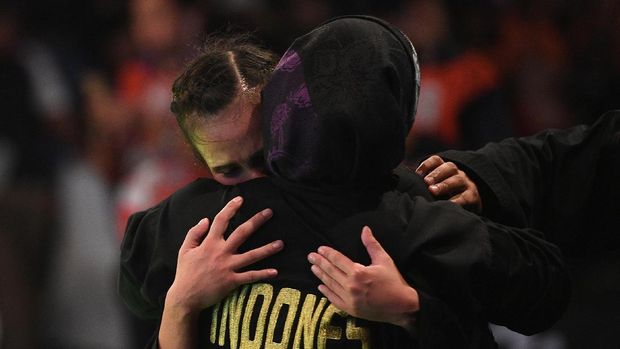 Tangis Haru Wewey Wita