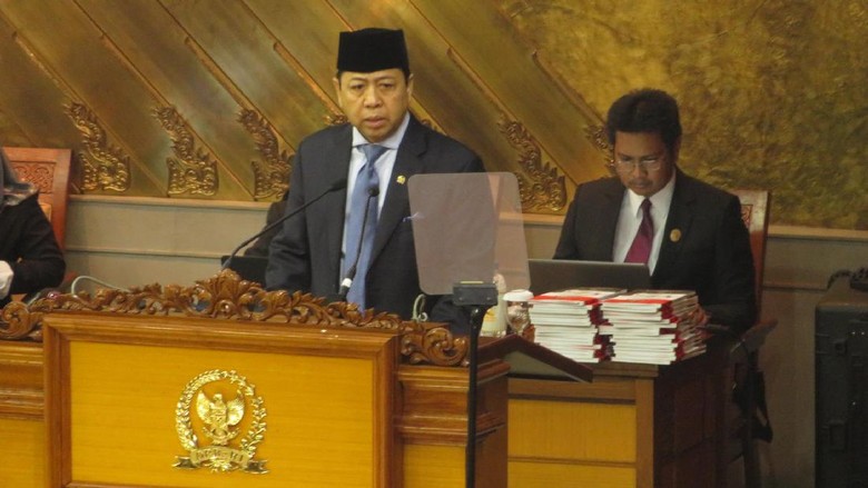 Novanto Pamer Kinerja DPR di Paripurna HUT Ke-72 Novanto Pamer Kinerja DPR di Paripurna HUT Ke-72