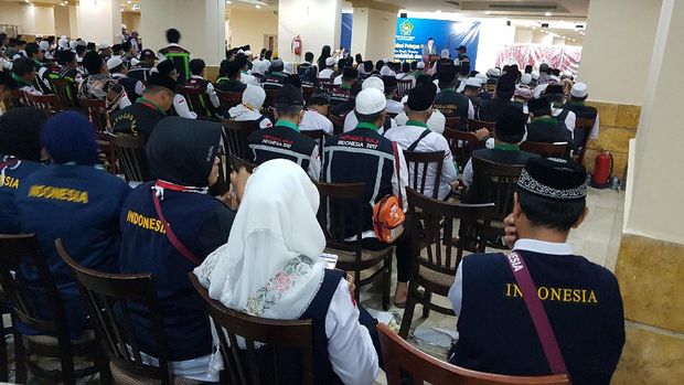 Puncak haji sehari lagi. Ribuan petugas diminta mempersiapkan diri.