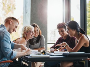 Mau Kuliah di Luar Negeri Tapi Tak Percaya Diri? Ini Tips dari Alumni Universitas Bremen
