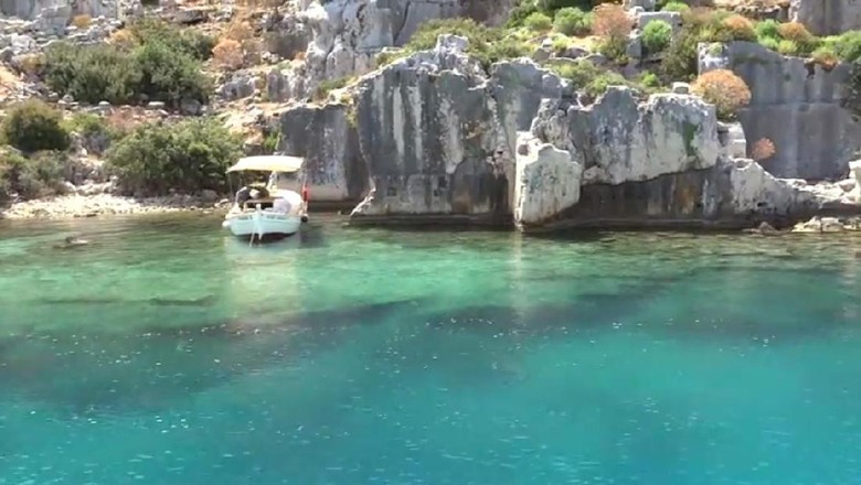 Kota kuno bawah laut Simena di Turki (DJONDO/Youtube) Kota kuno bawah laut Simena di Turki (DJONDO/Youtube)