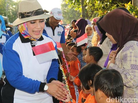 Segudang Penghargaan Bunda Sitha Walkot Tegal yang Ditangkap KPK