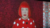 Salah satu pameran yang tengah berlangsung adalah karya seniman fenomenal Yayoi Kusama, yang ciri khasnya polkadot (Tri Ispranoto/detikTravel)