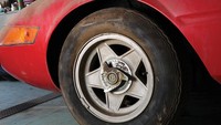 Berdasarkan data yang ada mobil Ferrari klasik ini sejak dikirim ke Jepang pada 1971, tercatat mobil ini sudah mengalami 3 pergantian pemilik. Foto: Pool (Carsscoop)