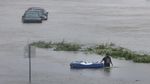 Potret Warga Texas yang Dilanda Banjir Akibat Badai Harvey
