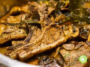 Mengolah Daging Kambing dengan Paduan Bumbu Percik Sedap Khas Melayu!