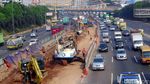 Foto: Proyek Tol Layang Jakarta-Cikampek Terus Bergeliat