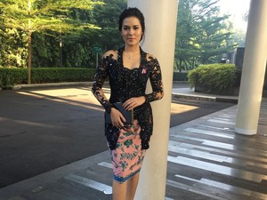 Suvenir Pengajian Raisa Jadi Bahan Perbincangan Netizen, Memang Apaan Sih?