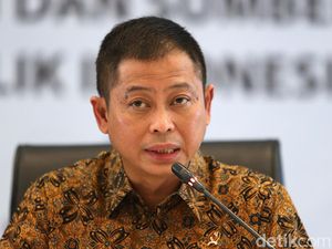 Harga Minyak Dunia Naik, Dirut Pertamina Kirim WA ke Jonan