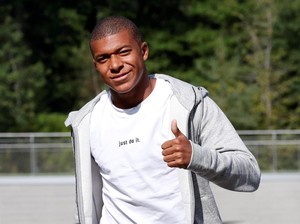 Rabiot: Mbappe Bilang Bakal Gabung PSG Hari Ini