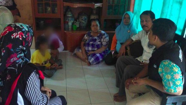 Dinsos DKI Jakarta menemui Adit si penjual es yang kisahnya viral di medsos. 