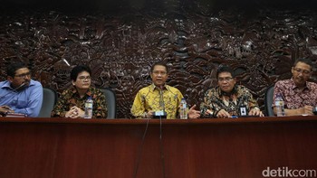 Telkom 1 yang sejatinya berakhir masa operasinya pada 2018 nanti, jauh hari sudah diperkirakan tidak akan berfungsi normal kembali. 