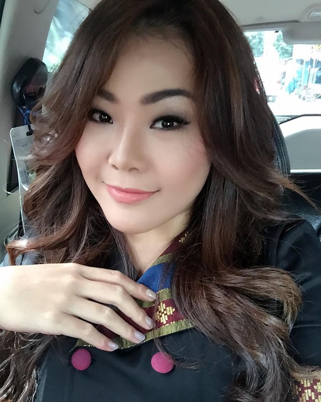 Aiko Sarwosri merupakan chef cantik kelahiran Medan. Resep khasnya sering mengandalkan sambal. Foto: Instagram