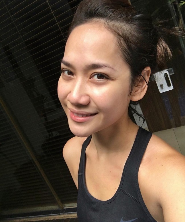 Biasanya BCL menggunakan hashtag #bareface ketika mengunggah foto dirinya tanpa makeup.