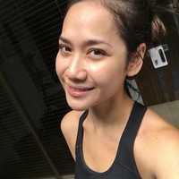 Biasanya BCL menggunakan hashtag #bareface ketika mengunggah foto dirinya tanpa makeup.