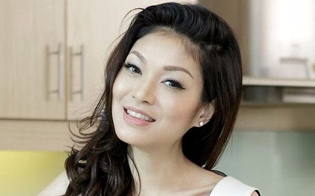 Karen Carlotta, chef cantik yang satu ini ternyata sebelumnya pernah bekerja di bank kini ia lebih menggeluti hobinya yaitu memasak. Foto: Istimewa