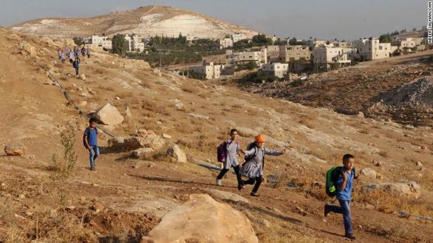 Cerita Pilu Anak-anak Palestina yang Sekolahnya Dihancurkan Israel