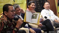 Idrus juga menerangkan mengapa memilih judul Keutamaan Jokowi untuk bukunya. Ini terkait dengan bagaimana cara Jokowi memimpin.