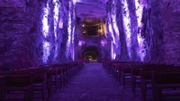 Karena keindahan dan keunikan dari gereja, Salt Cathedral dianggap sebagai salah satu aksitektur paling menarik di kolombia. Bahkan gereja ini dijuluki permata alam arsitektur modern! (CNN)