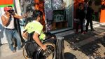 Memantau Jalur Pedestrian agar Ramah bagi Disabilitas